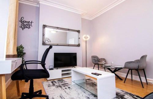Central Aberdeen Apartment | Cosy 1 bedroom Flat with Ultrafast WiFi - Holburn
