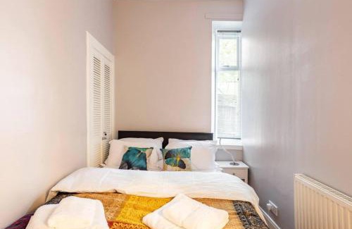 Central Aberdeen Apartment | Cosy 1 bedroom Flat with Ultrafast WiFi - Holburn