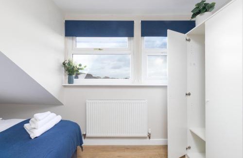 Coventry Apartment | Cosy 2 Bedroom Apt Free Parking