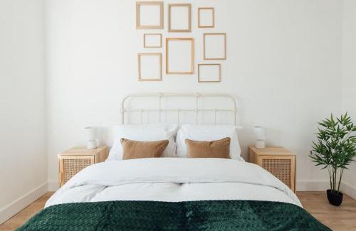 Valentines Apartment | Cosy 2 Bedroom Flat in Ilford, London