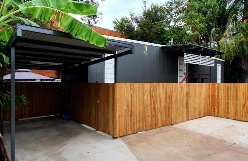 Railway Estate House | Cosy 2 bedroom home