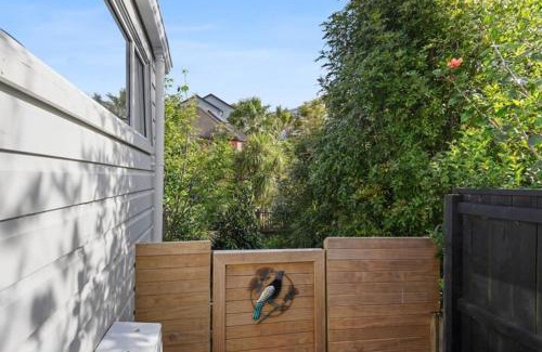 Mission Bay House | Cosy 2 Bedrooms at Mission Bay