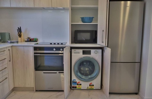 Henderson House | Cosy 2BR House in Awaroa Road