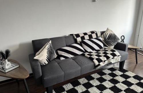 Jubilee Apartment | Cosy 2BR with garden 6 mins to Edmonton Green Station