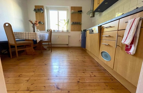 Himmelfahrter Revier Apartment | Cosy 3-Bed Holiday Apartment near Old Town