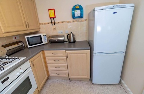 Stoke-on-Trent Apartment | Cosy 3 bedroom house