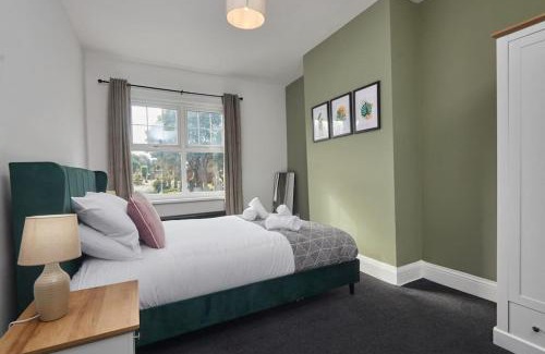 Seaham House | Cosy 3-Bedroom House in Seaham - Street Parking