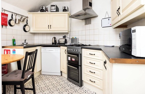 Phibsborough Apartment | Cosy 3BR Flat in City Center 20 min to Temple Bar