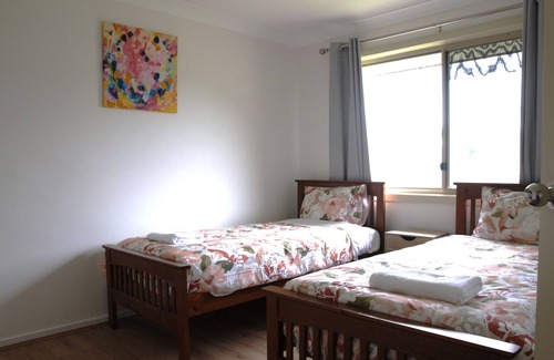 Upper Coomera House | Cosy 4 bedroom house at Upper Coomera