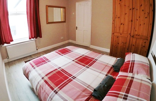 Portsmouth House | Cosy 4 bedroom house in Fratton, Portsmouth
