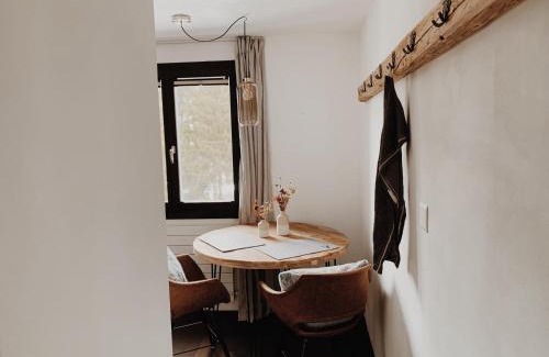 Klosters-Serneus Apartment | Cosy Alpine Chic Studio