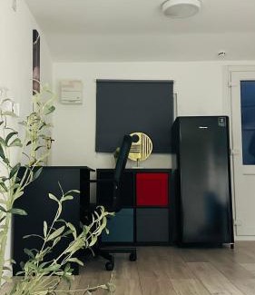 Kidbrooke with Hornfair Apartment | Cosy and Comfy Deluxe Entire Apartment