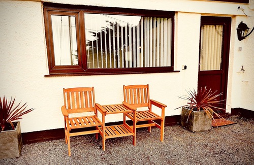 Cylch-Y-Garn House | Cosy Annexe Sleeps 4