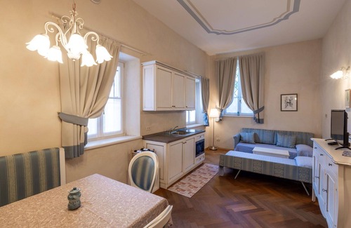 Strassoldo Apartment | Cosy apartment for 4 people with A/C, WIFI, TV and patio