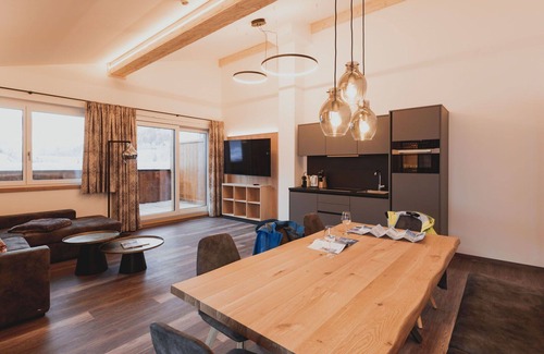 Dienten am Hochkoenig Apartment | Cosy apartment for 8 guests with WIFI, TV, balcony and panoramic view