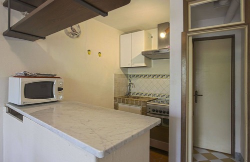 Pieve a Nievole Apartment | Cosy apartment for 3 guests with WIFI, hot tub, pool, TV, patio, pets allowed and parking