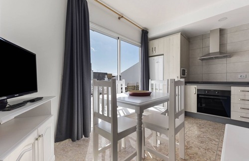 Playa San Juan Apartment | Cosy Apartment “Apartamento Pardela” in Playa San Juan close to the Beach