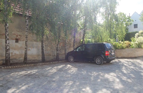 Morbisch am See Apartment | Cosy apartment for 3 people with WIFI, TV, terrace and parking