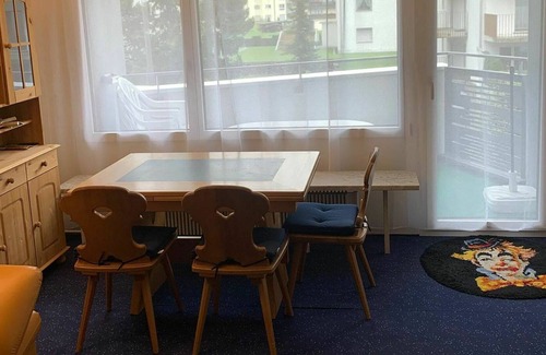 Engelberg Apartment | Cosy apartment for 3 guests with WIFI, TV, balcony, pets allowed and parking