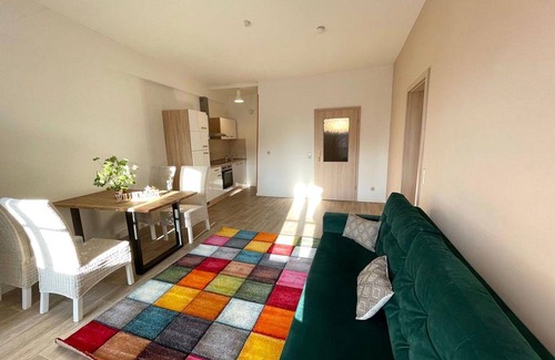 Zittau Apartment | Cosy apartment for 3 people with WIFI, TV, pets allowed and parking