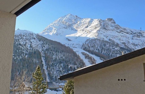 Saas-Fee Apartment | Cosy apartment for 4 people with WIFI, TV and balcony