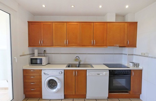 San Jorge Apartment | Cosy apartment for 4 people with WIFI, pool, A/C, TV, balcony and parking