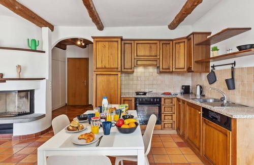 Iragna Apartment | Cosy apartment for 4 guests with WIFI, TV, terrace and pets allowed