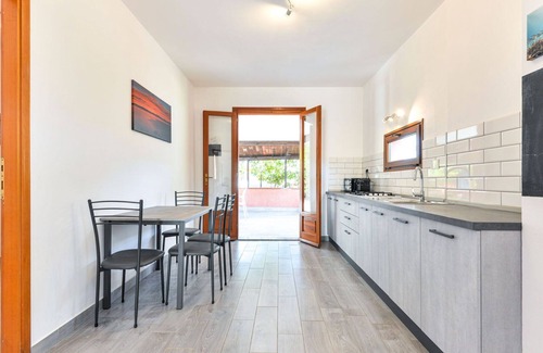 Naregno Apartment | Cosy apartment for 4 people with A/C, WIFI, pool, terrace, pets allowed and parking