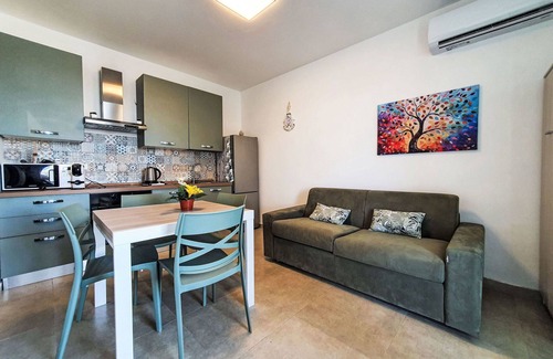 Pachino Apartment | Cosy apartment for 4 people with WIFI, A/C, pool, TV, terrace and parking