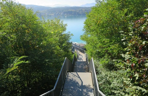 Techelsberg am Worther See Apartment | Cosy apartment for 4 people with WIFI, TV and terrace