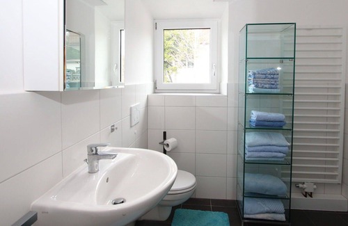 Reith bei Seefeld Apartment | Cosy apartment for 6 guests with WIFI, TV, balcony, pets allowed, panoramic view and parking