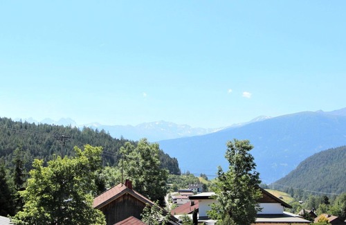 Reith bei Seefeld Apartment | Cosy apartment for 6 guests with WIFI, TV, balcony, pets allowed, panoramic view and parking