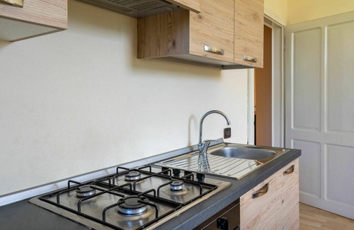 Castello Apartment | Cosy apartment for 6 guests with WIFI, TV, patio and pets allowed