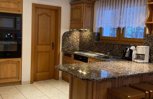 Saas Grund Apartment | Cosy apartment for 6 people with WIFI, balcony and pets allowed