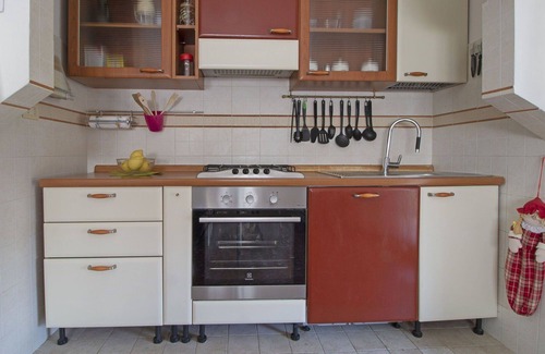 San Rocco in Turrite Apartment | Cosy apartment for 4 guests with WIFI, TV, terrace and parking