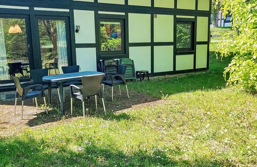 Feriendorf Frankenau House | Cosy apartment in villa for 4 guests with WIFI, TV, terrace and pets allowed