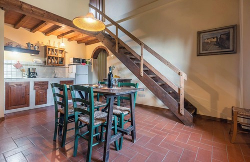 Scandicci Other | Cosy apartment in a typical farmhouse minutes to Florence, pool, views, relax.