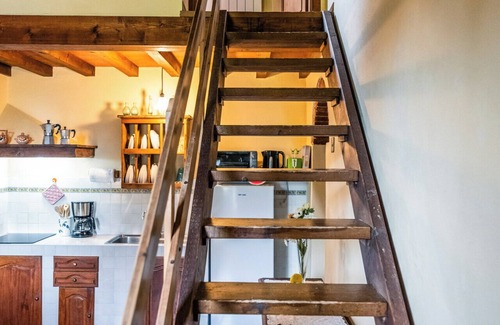 Scandicci Other | Cosy apartment in a typical farmhouse minutes to Florence, pool, views, relax.