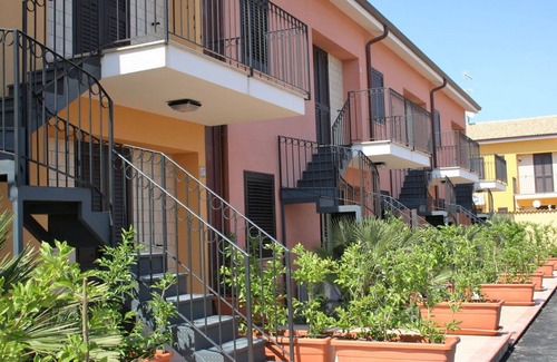 Porto Empedocle Apartment | Cosy apartment for 4 guests with WIFI, pool, A/C, TV and balcony