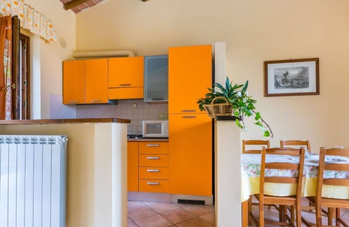 San Baronto Apartment | Cosy apartment with WIFI, pool, TV, terrace, pets allowed, panoramic view and parking