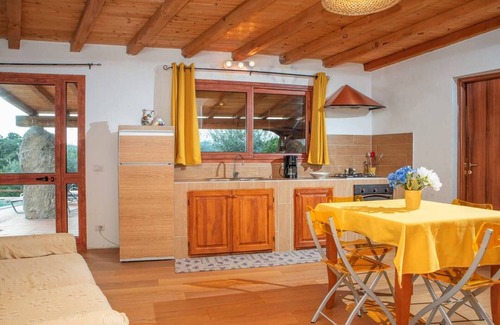 Telti Apartment | Cosy apartment with private pool, WIFI, A/C, TV, patio, pets allowed, panoramic view and parking