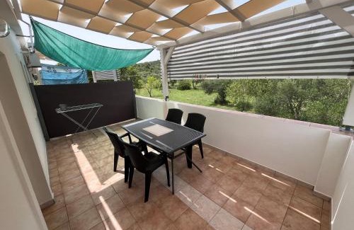 Dobropoljana Apartment | Cosy apartments 100 m from the beach