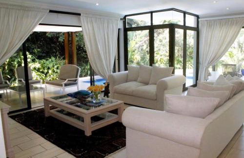 Zimbali Coastal Estate House | Cosy Camwood in Zimbali