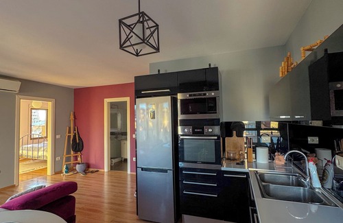 Tirana Apartment | Cosy Central 2BR w/Balconies, Chill Room and Plant Filled Vibes - Tirana