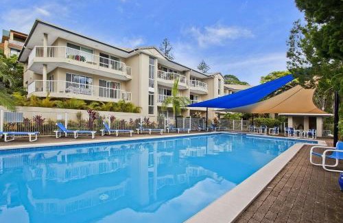 Burleigh Heads Apartment | Cosy Central Burleigh Getaway