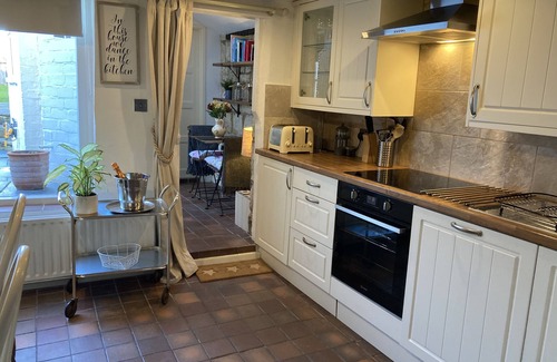 Winchcombe Cottage | Cosy Cotswold Cottage, in the heart of historic Winchcombe