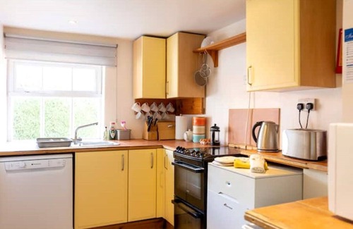Whissonsett Cottage | Cosy Cottage in the Norfolk Countryside