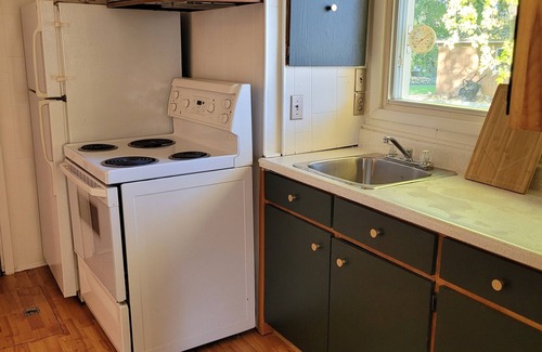 South Glengarry Cottage | Cosy Cottage on lake Francis
