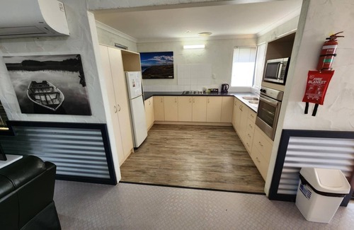 Kronkup Cottage | Cosy Cottage Sandpiper | Ocean Views | Beautiful Beaches