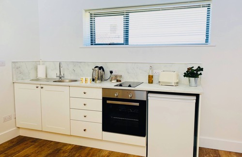Mells Apartment | Cosy countryside retreat, edge of Frome near Bath. Pets welcome.